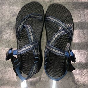 boys chaco sandals